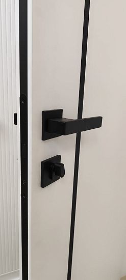 Межкомнатная дверь  